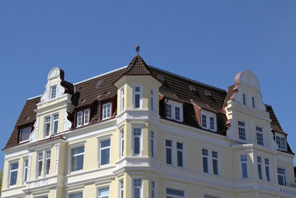 Investieren in Immobilien in der gesamten D|A|CH Region? Nutzen Sie unser länderübergreifendes Netzwerk und einen großen Pool von Off-Market-Objekten für Ihr Portfolio oder nutzen Sie unsere Investmentstrategie zum Aufbau eines Immobilienbestandes. Immobilieninvestment